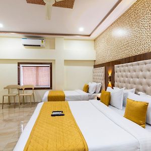 Luxury Triple Room